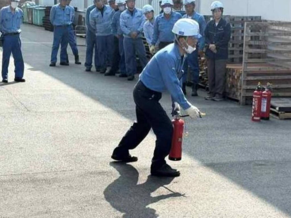 光メタルセンター株式会社 | 防災訓練